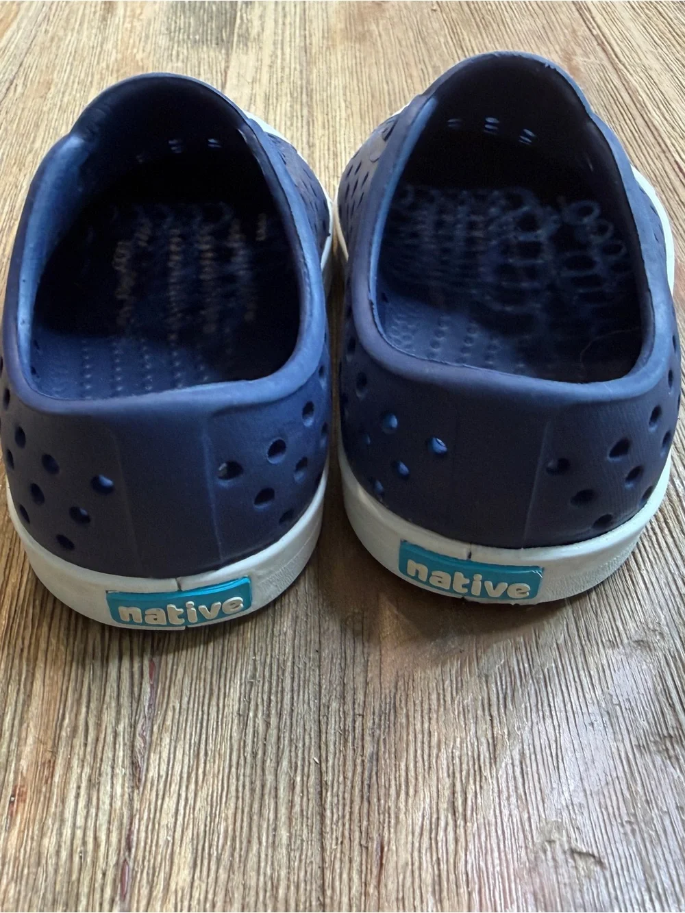 Native Shoes lightweight navy